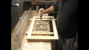 49.  Резная рама для картины. Использование самодельной шпатлевки на примере черновой рамы