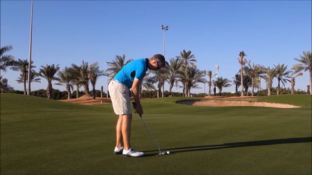 Putting - The correct Arm & Hand Position смотреть онлайн