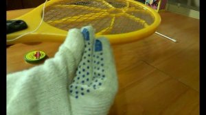 ЭЛЕКТРОШОКЕР ИЗ ЭЛЕКТРИЧЕСКОЙ МУХОБОЙКИ DIY