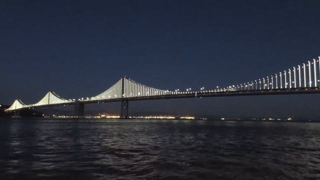 The Bay Lights San Francisco-Oakland Bay Bridge California (January 2017) [Timelapse] смотреть онлайн