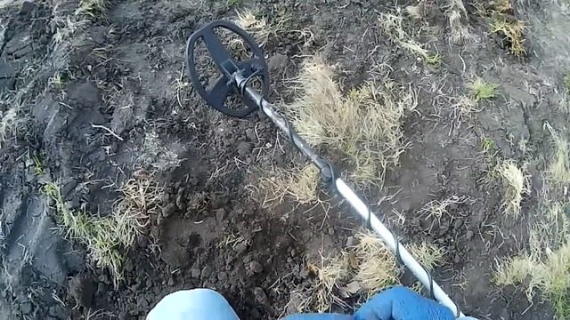 поиск монет в центре города. По историческим местам! смотреть онлайн