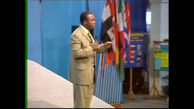 Как достичь невозможного? (Сандей Аделаджа) смотреть онлайн