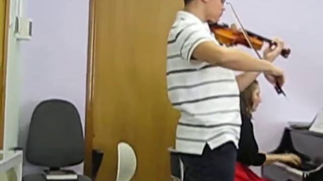 Комаровский 