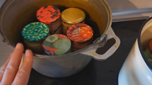 Как приготовить тушенку в кастрюле. "Мое Подворье" смотреть онлайн