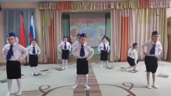 Танец "Пограничницы".