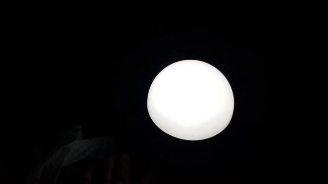 dimmbare Nachttisch Lampe AUKEY LT-ST10 RGB Farbwechsel und Touch-Control fürs Schlafzimmer mit Akk смотреть онлайн