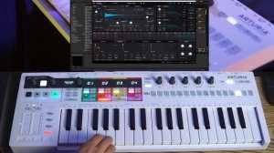 Обзор ARTURIA KeyStep Pro : Лучший MIDI-контроллер ?