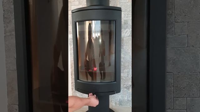Печь-камин Jotul F 373 Advance BP смотреть онлайн
