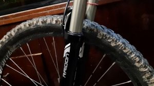 Обзор вилки SR suntour raidon