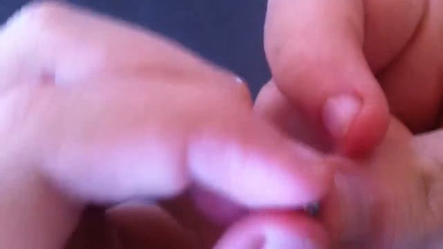 How to take captive bead rings on and off смотреть онлайн