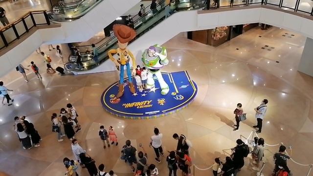 Harbour City/Biggest Mall in Hong Kong#Hklandmarks#mustvisit смотреть онлайн