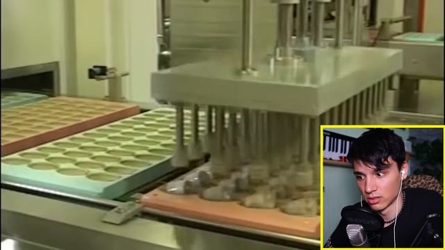 ВСЯ ИНФА ПРО КИНДЕР СЮРПРИЗ! КАК ДЕЛАЮТ И ПОЧЕМУ ИГРУШКИ ТАКИЕ КЕФТЕМЕ?! смотреть онлайн