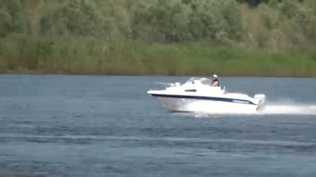 Стеклопластиковый катер Посейдон 570. Boat Poseidon-570