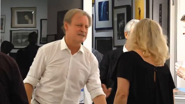 ART BUZZ TV SHOW Fisher Gallery and Patrick McMullan смотреть онлайн