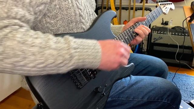 Charvel: PRO-MOD SAN DIMAS® STYLE 1 HSS HT E SASSAFRAS - Taking it for a spin смотреть онлайн