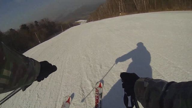 Спуск на лыжах Арсеньев 2.03.2019 пробуем вельвет на Стреле смотреть онлайн