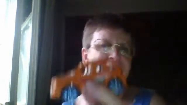 Джип - голубые колеса. Прикол. смотреть онлайн