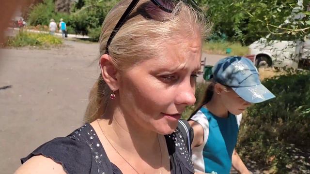 Выбираем Злате купальник👙Что со связью в Рубежном?😡6 июля 2022 г.