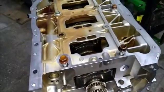 #G4KD замена поршневой от Mitsubishi и установка масляных форсунок от ВАЗ . смотреть онлайн