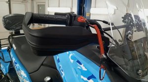 Магнитная чека на снегоходе Wels RS200.