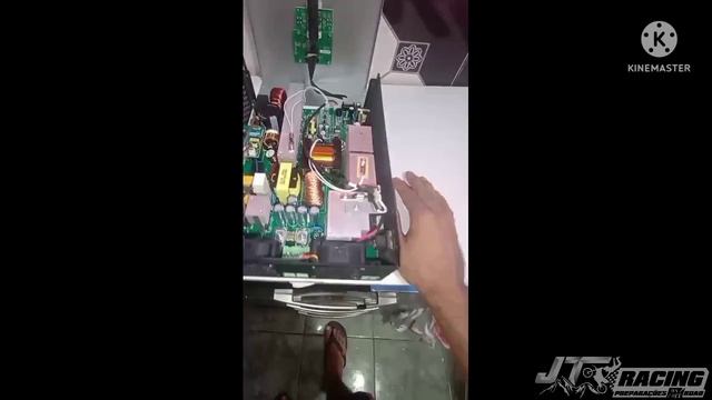 Crie sua propria enegia, Unboxing do inversor ibrido must de 1000w/12v, parte 2 смотреть онлайн