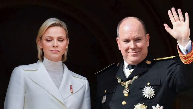 ТОП-10 красивейших королев и принцесс 21 века и их тиары смотреть онлайн