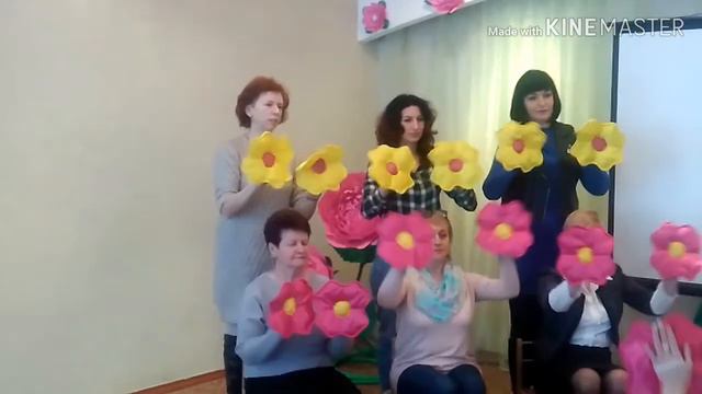Мастер-класс "Хор рук" воспитатель д/с 393 Парахотина Н.С. г.Днепр смотреть онлайн
