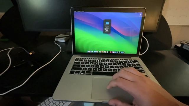 macOS Sonoma Running on an Unsupported Mac смотреть онлайн