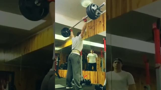 приседания+жим из-за головы смотреть онлайн