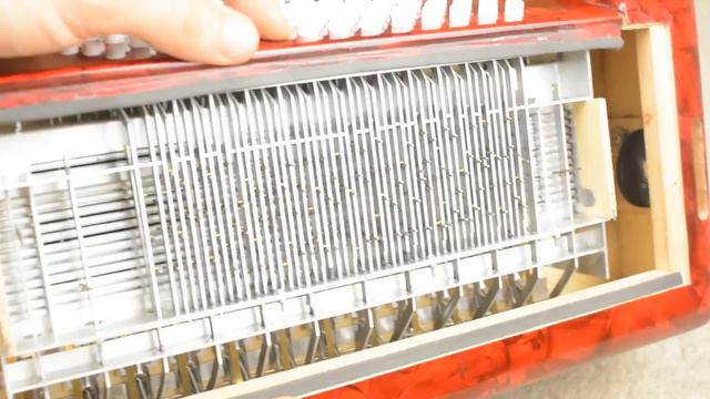 How An Accordion Works