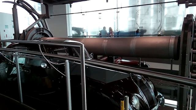 В Audi музее.Жизнь в Германии смотреть онлайн