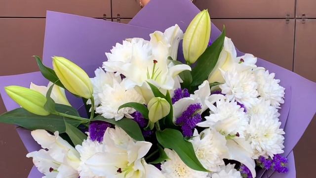 Букет с хризантемой смотреть онлайн