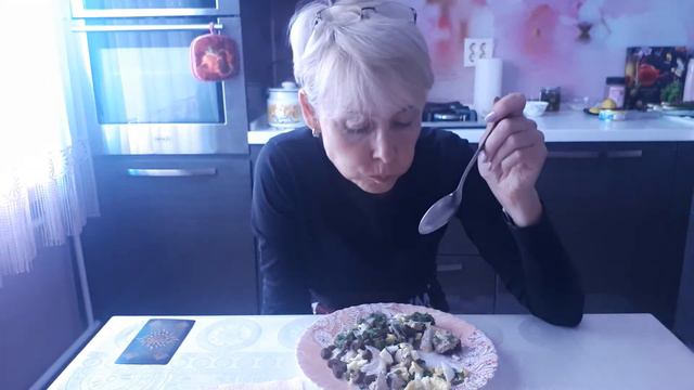 Ужин с любителем таро.Как работают карты. 6 жезлов смотреть онлайн