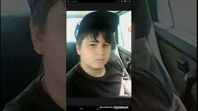 Клип фонтанчик с чёрным дельфином смотреть онлайн