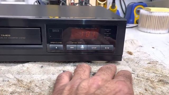 Teac CD-P250 CD Player смотреть онлайн