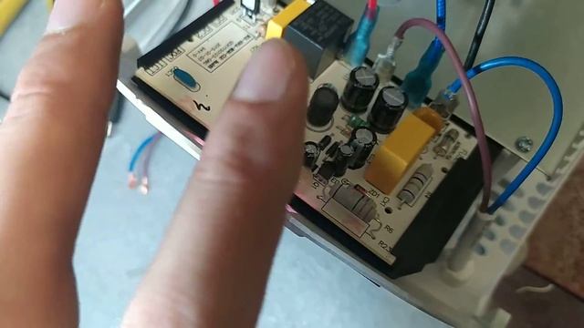 Типичная неисправность сушилки для рук Ballu смотреть онлайн