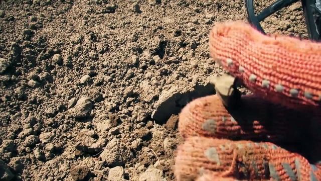 НЕОЖИДАННЫЕ НАХОДКИ НА МЕСТЕ БИТВЫ СКИФОВ С ГРЕКАМИ ? КОЛЯ ВЫКОПАЛ ДЕПУТАТА смотреть онлайн