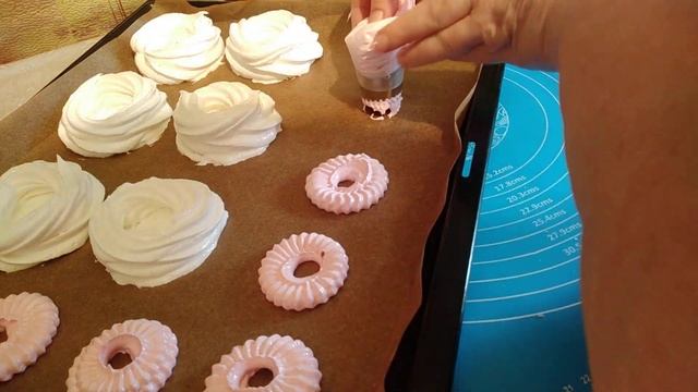 МИНИ "ПАВЛОВА"/ ПРОСТОЙ РЕЦЕПТ/ЛЮБИМЫЕ ПИРОЖНЫЕ/MINI PAVLOVA/ @ СЛАДКОЕ НАСТРОЕНИЕ смотреть онлайн