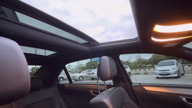 Benz E200 CGI AMG สวยกว่า มีความสุขทันทีตั้งแต่วินาทีแรกที่ใช้ ? смотреть онлайн
