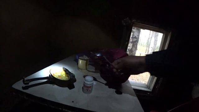 Остался ночевать в таежной избе! Одиночный велопоход 2 серия смотреть онлайн