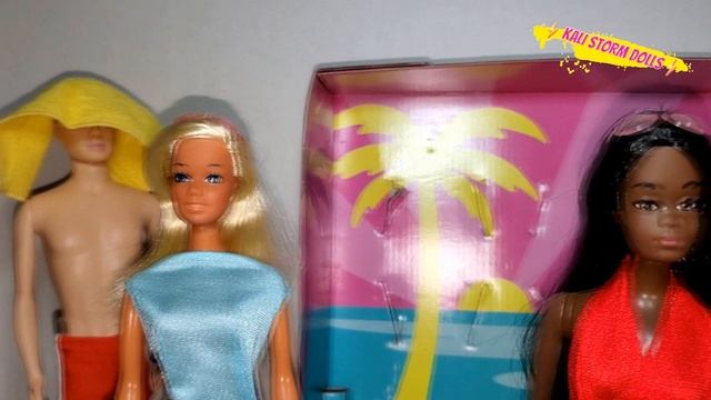 Original Malibu Girls Barbie, Christie, & PJ Unboxing Dolls Signature смотреть онлайн