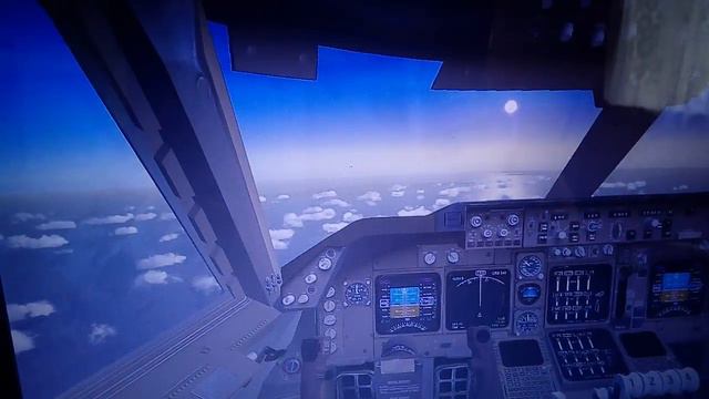 Полёт над океаном на симуляторе смотреть онлайн