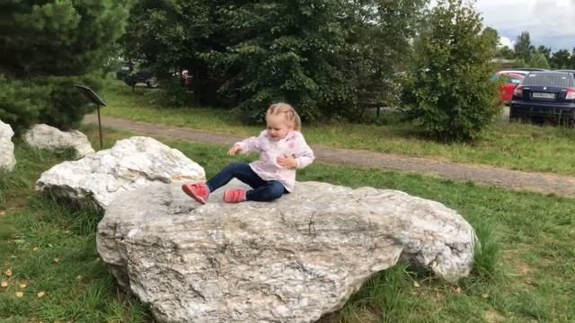 Парк Птиц "ВОРОБЬИ". Часть 3. Парк Камней | Park of Birds "Vorobyi". Part 3. Park of Stones. смотреть онлайн