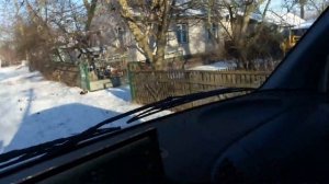 Траншеи под водопровод. траншеекопатель зимой