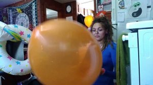 LOUD BALLOON b2p Stomping Popping Party | Looner Girl Inflating Balloons