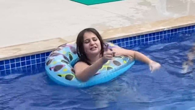 HAVUZDAN SON ÇIKAN KAZANIR ?!