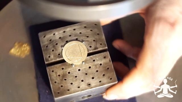 Гравировка Шри Янтры смотреть онлайн