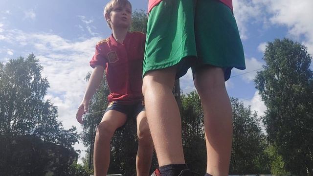 1000010017.mp4 смотреть онлайн