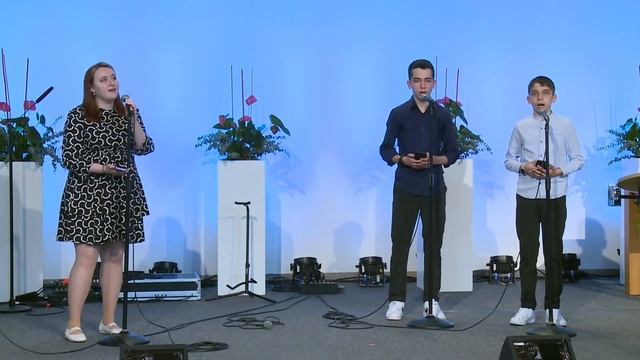 Песня о маме // День Матери // Христианские песни смотреть онлайн