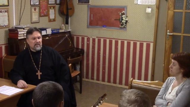 2017.04.14 Вечерняя молитва и беседа в приюте для сирот, выпускников д/д. Рязань, ЕХБ Благодать (1) смотреть онлайн